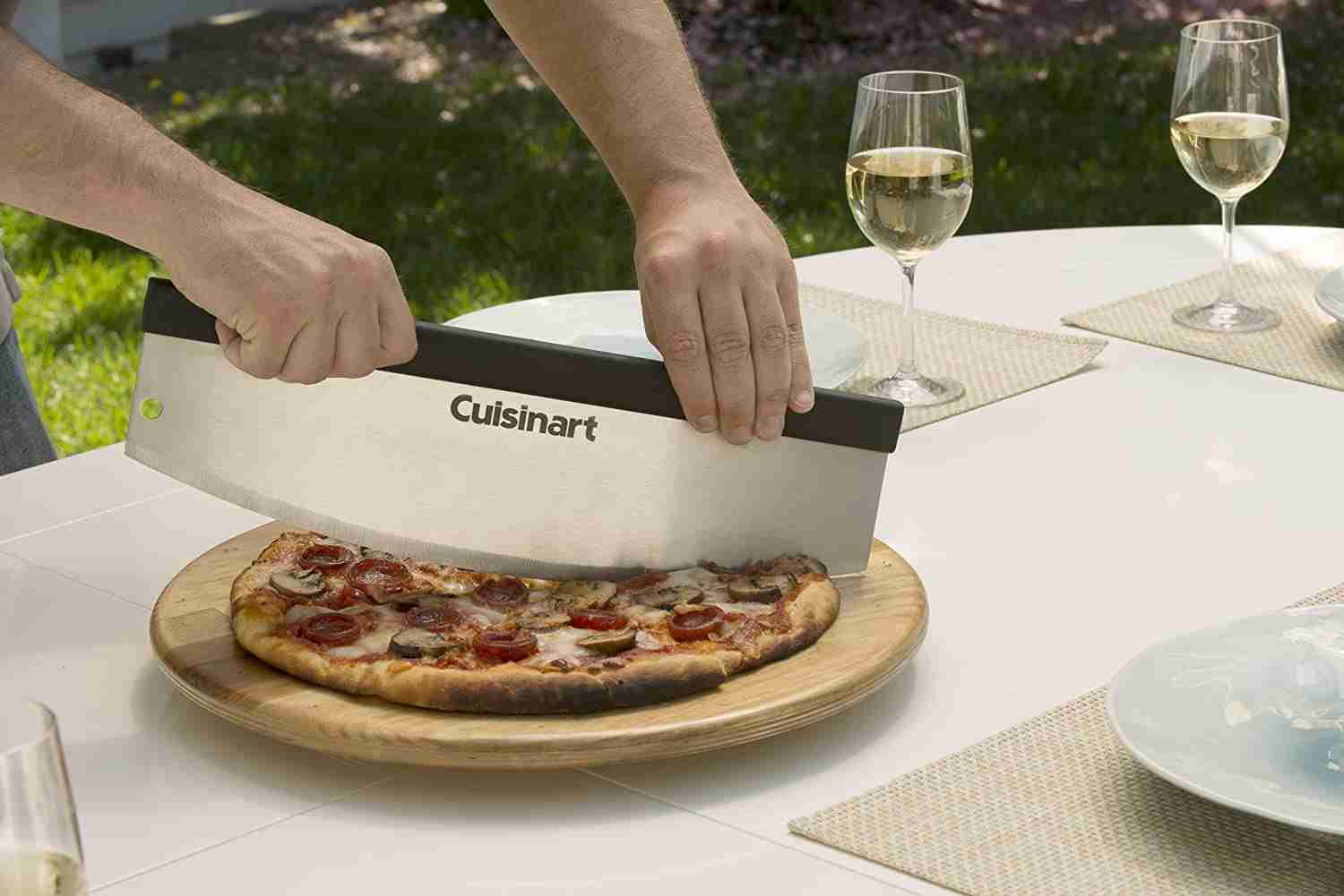 Best Pizza Cutter Tips On How To Choose Your Perfect Instrument