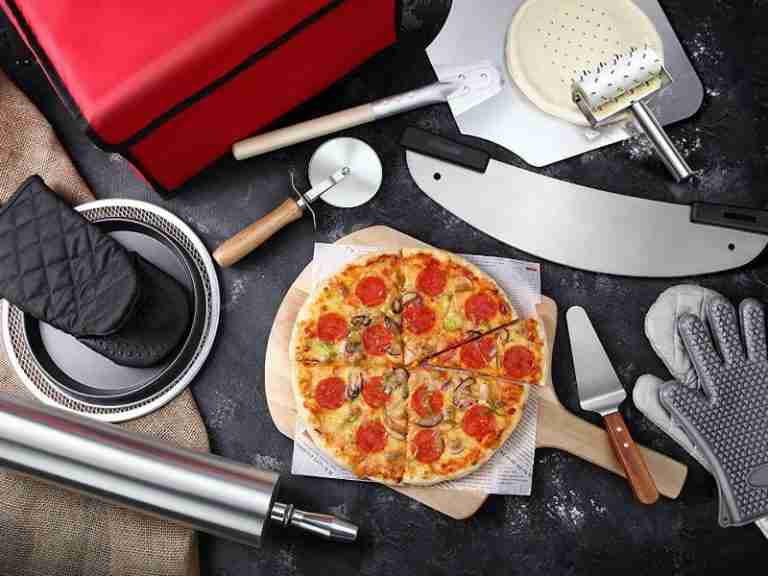 pizza on the pizza screen