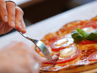 Best Vegan Cheese for Pizza to Satisfy the Taste of Your Inner Gourmet